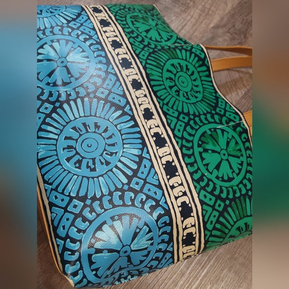 TORY BURCH Amalie XL Tote - Picture 5 of 16